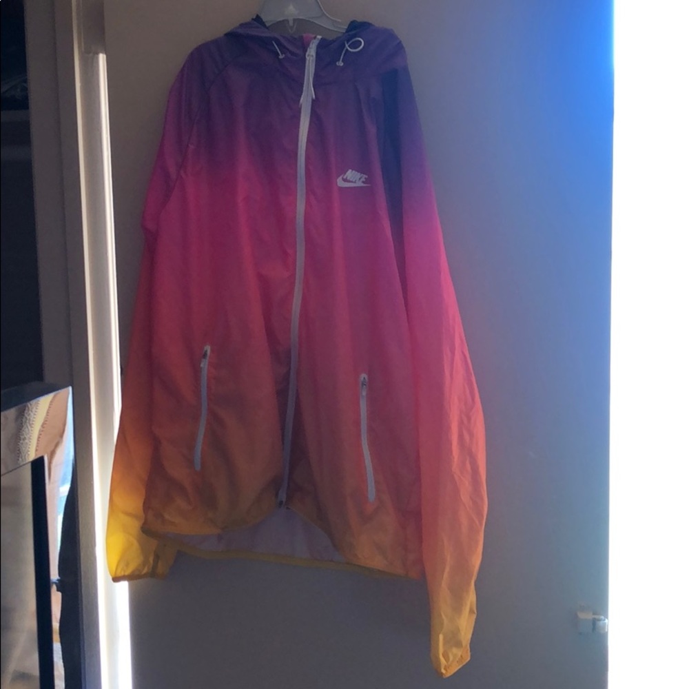Men’s Windbreaker